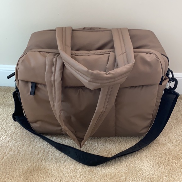luka duffel calpak